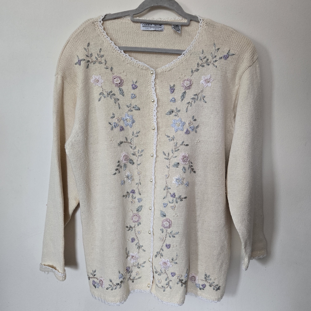 Vintage Carolyn Taylor Pastel Yellow Floral Embroidered Cardigan Pearl Button